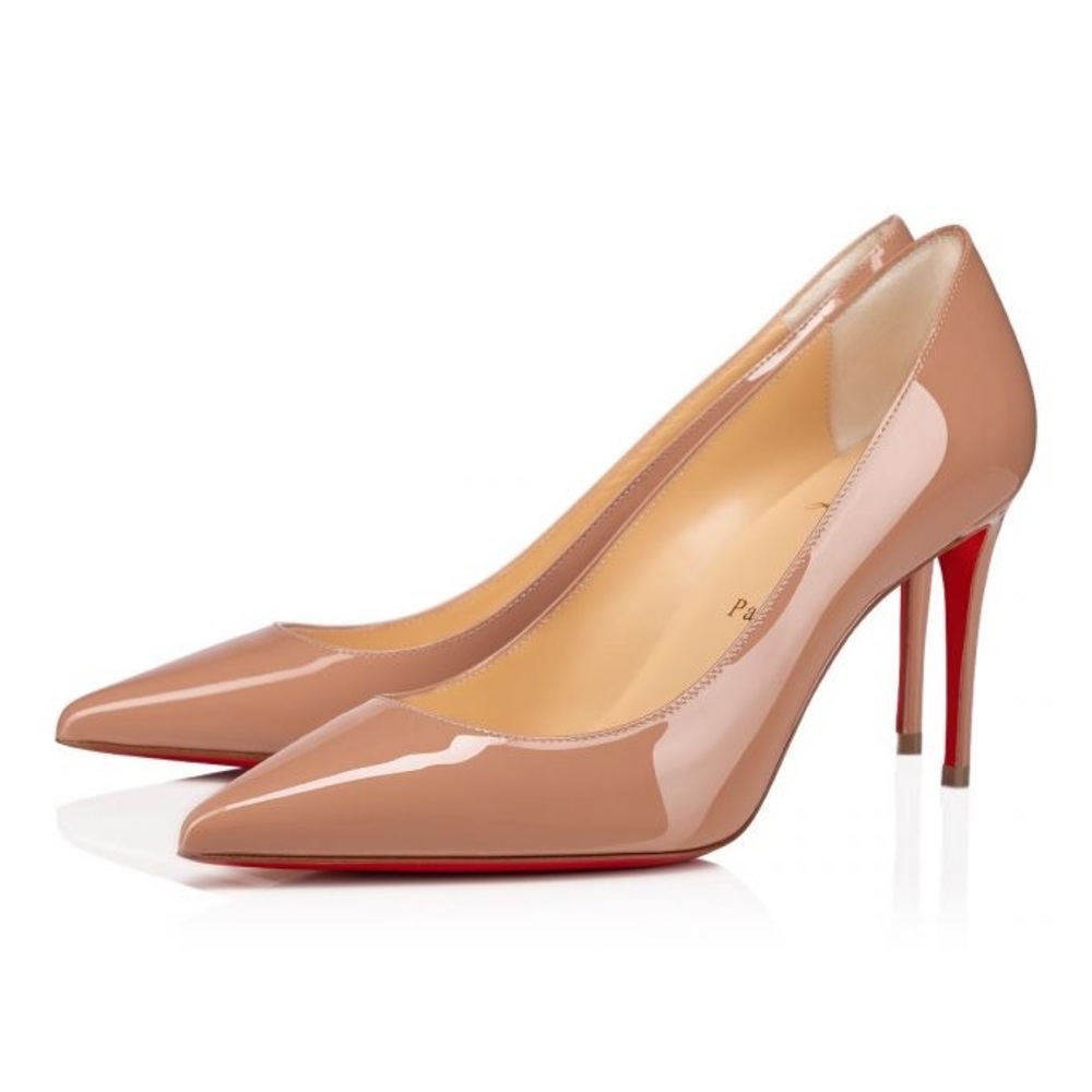 Brand new, never been worn Christian Louboutin nude pumps!